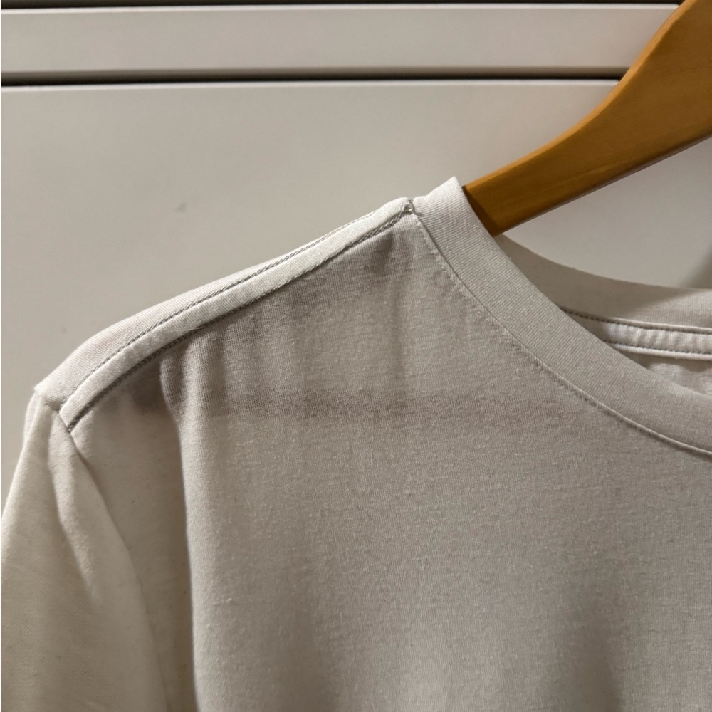 Vuori - Men’s Classic White T-Shirt